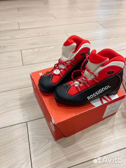 Лыжные ботинки rossignol 35р