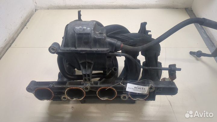 Коллектор впускной Ford Focus 2