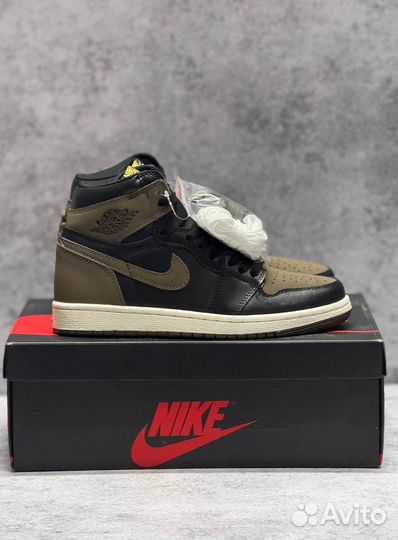 Кроссовки Nike Air Jordan 1 High OG 