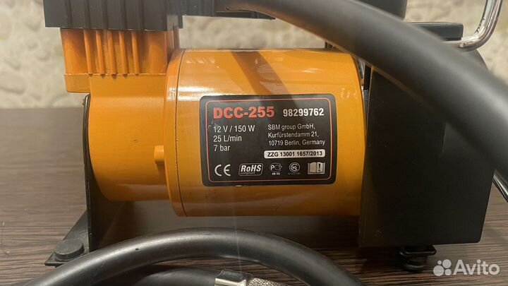 Автомобильный компрессор defort