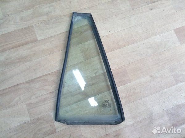 Форточка (стекло) задняя левая Chery Tiggo T11