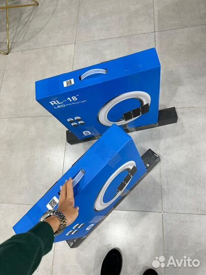 Кольцевой светодиодный светильник