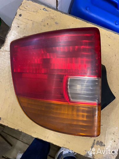 Задний фонарь левый Celica 230