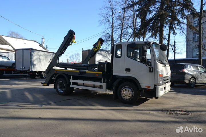 Бункеровоз JAC N90 Портальный погрузчик