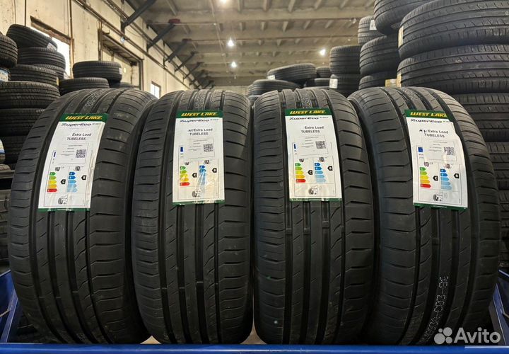 Westlake Zuper Eco Z-107 215/60 R17 96V