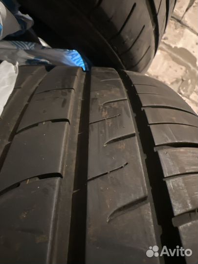 Nexen N Fera RU1 255/55 R19 111V