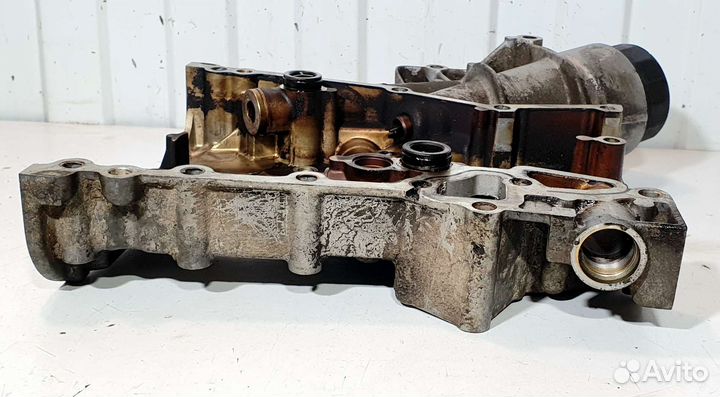 Передняя крышка двигателя Mercedes Benz M111