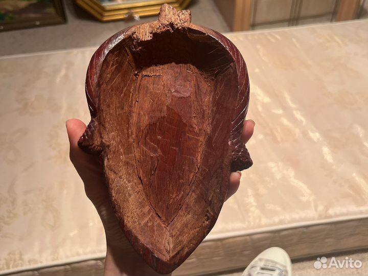 Африканская лицевая маска дерево