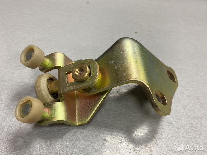 Ролик боковод сдвижной двери vw t4