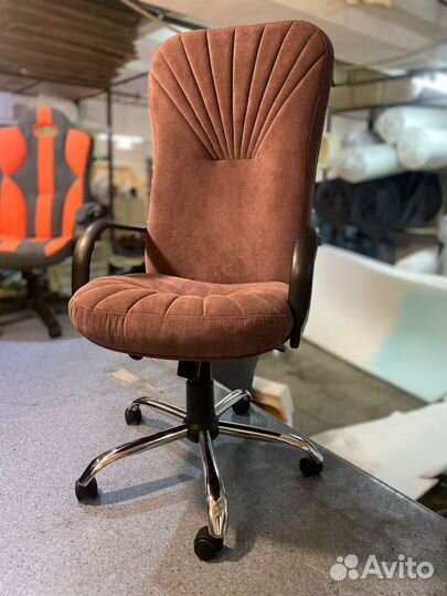 Компьютерное кресло