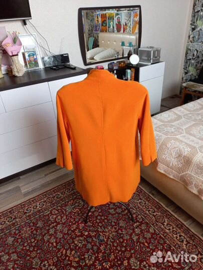 Пальто женское 48 размер