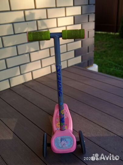 Самокат детский трехколесный