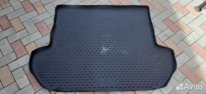 Коврик в багажник subaru outback