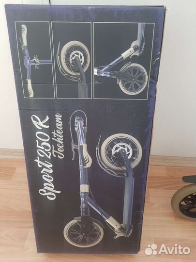 Самокат взрослый новый.Торг
