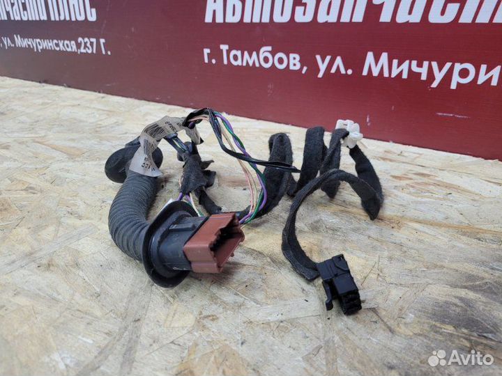 Проводка двери задняя левая Renault Duster