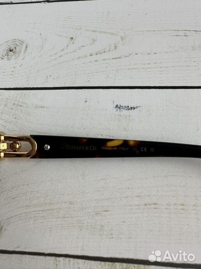 Солнцезащитные очки Tiffany & CO TF4201