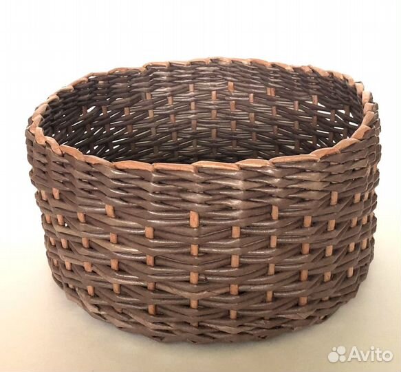 Корзина плетеная