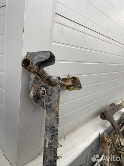 Балка задняя Рено Логан б/у