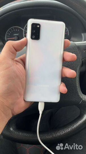 Телефон Samsung а41