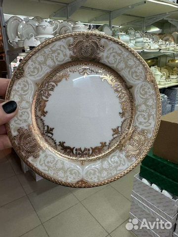 Чайно столовый сервиз на 12 персон