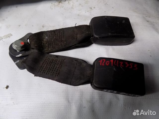 Ответная часть ремня безопасности Duster 2012