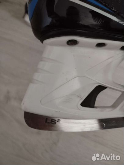 Хоккейные коньки bauer nexus