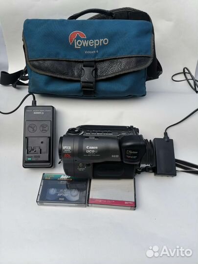 Видеокамера hi8 Canon UC9hi