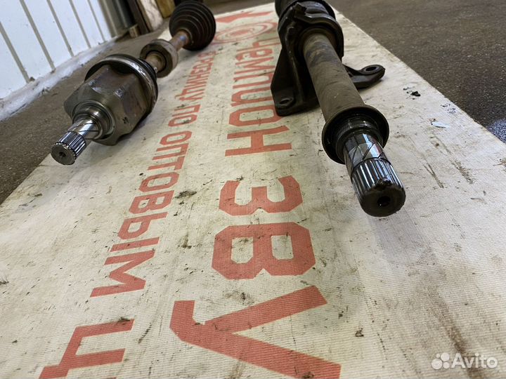 Привод передний Renault fluence 1.6 МКПП