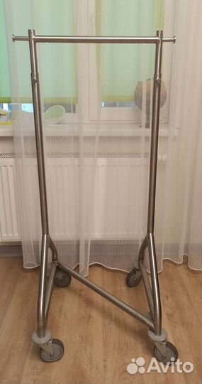 Рейл для одежды (нержавеющая сталь)