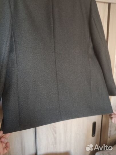 Костюм мужской темно зеленый