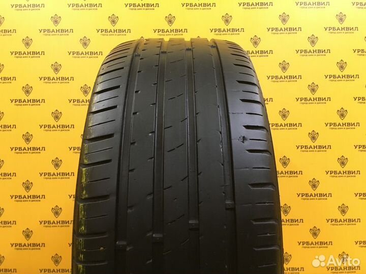 Kumho Ecsta HS51 215/45 R17 91W