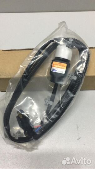 Датчик коленвала Hyundai KIA 3931038400