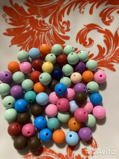 Силиконовые бусины