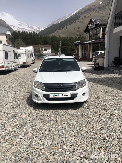 LADA Granta 1.6 МТ, 2016, битый, 140 000 км