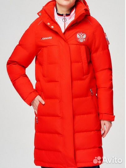 Пуховик зимний женский