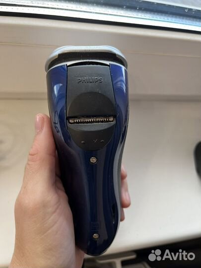 Бритва электрическая philips