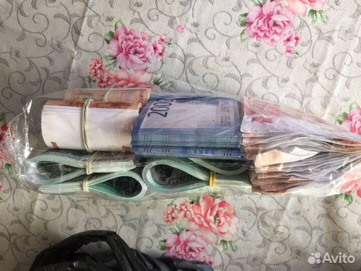 Банк приколов.Стилизированные под б/у