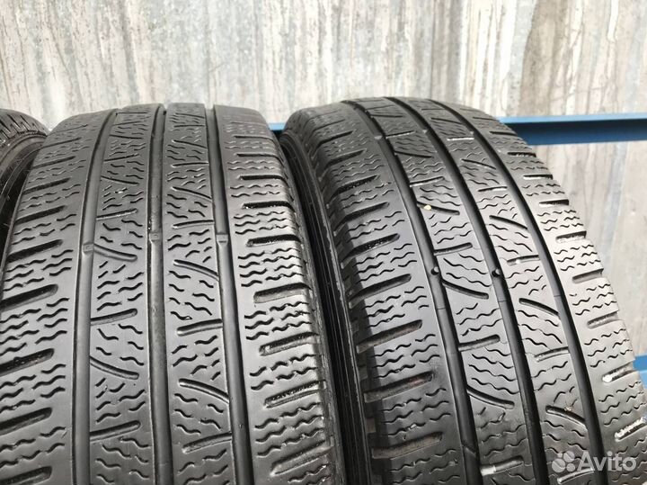 Pirelli Carrier 215/75 R16