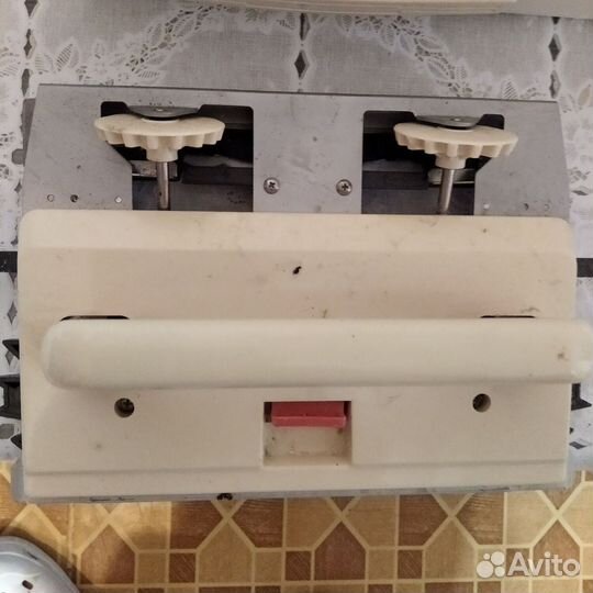 Однофантурная вязальная машина