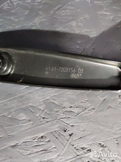 Поводок стеклоочиститель передний правый Bmw 550Ix