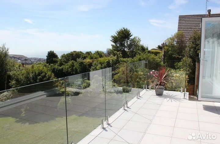 Ограждение для балкона из стекла