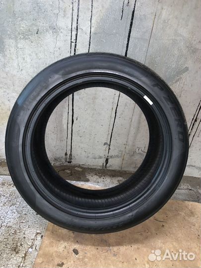 Pirelli P Zero 255/45 R19 и 285/40 R19 107Y