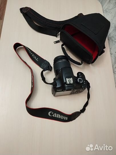 Зеркальный фотоаппарат canon