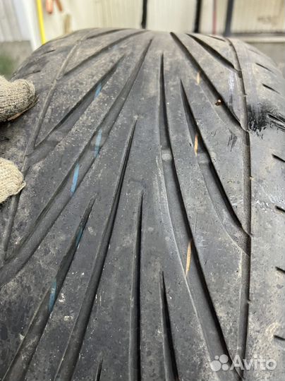 Toyo 800 Ultra 255/40 R19