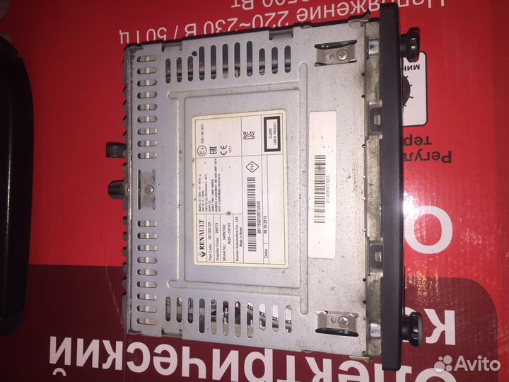 Магнитола на LADA largus