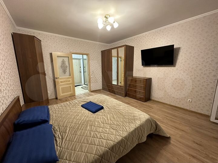 2-к. квартира, 76 м², 7/8 эт.