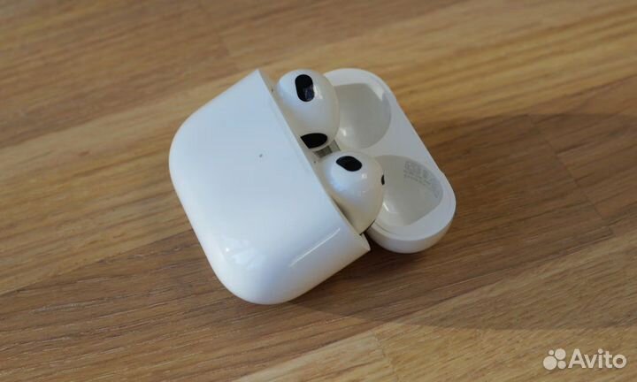 Airpods (3rd generation)