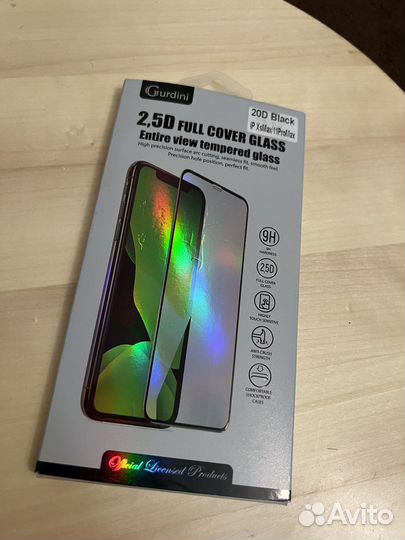 Стекло защитное на iPhone 11 pro max