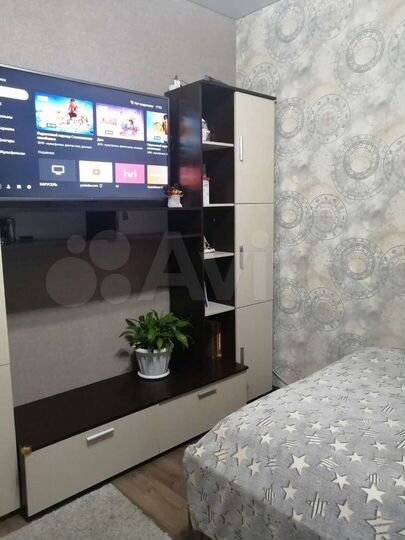 Комната 100 м² в 5-к., 2/2 эт.