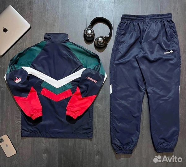 Спортивный костюм adidas из 90 х